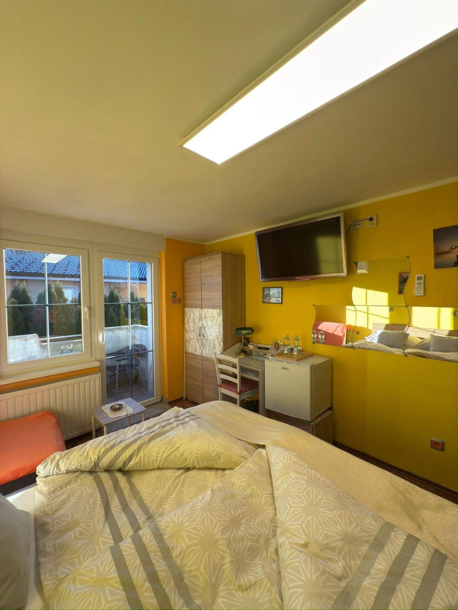 Sobe-Apartma Maribor Extérieur photo