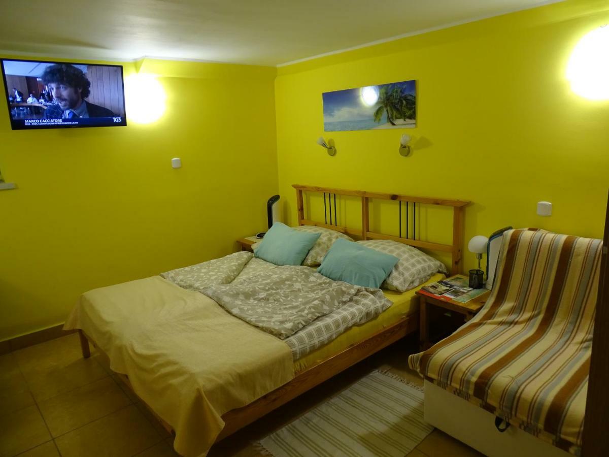 Sobe-Apartma Maribor Extérieur photo