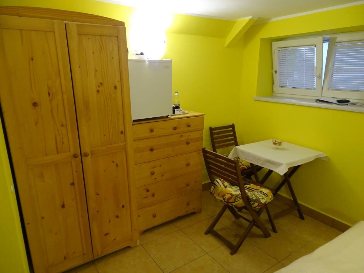 Sobe-Apartma Maribor Extérieur photo